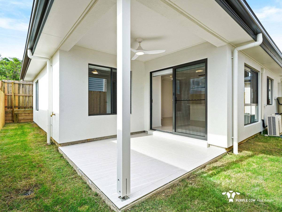Rental: Spring Mountain, QLD, 4300 photo-11