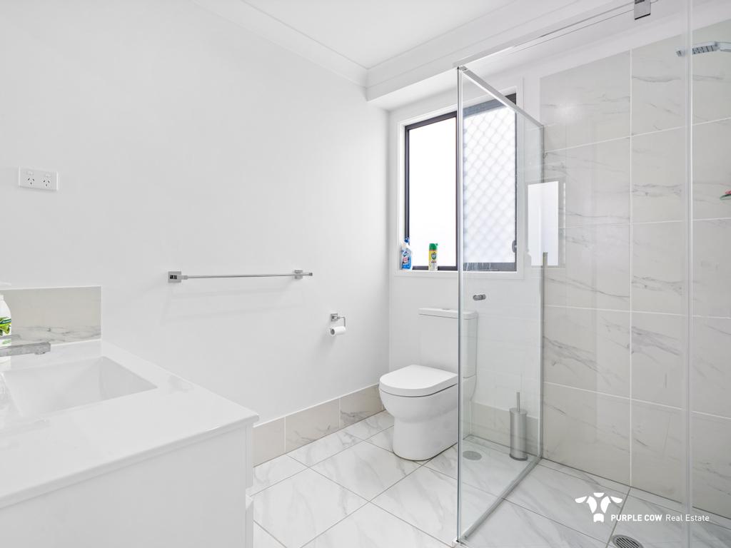Rental: Spring Mountain, QLD, 4300 photo-7