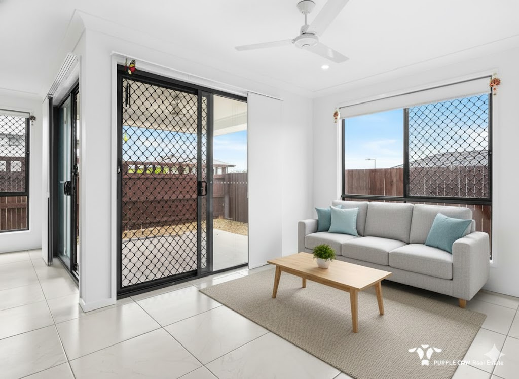 Rental: Spring Mountain, QLD, 4300 photo-10