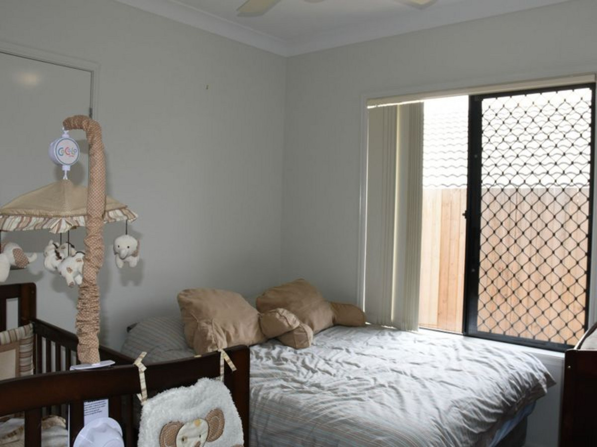 Rental: Springfield Lakes, QLD, 4300 photo-7