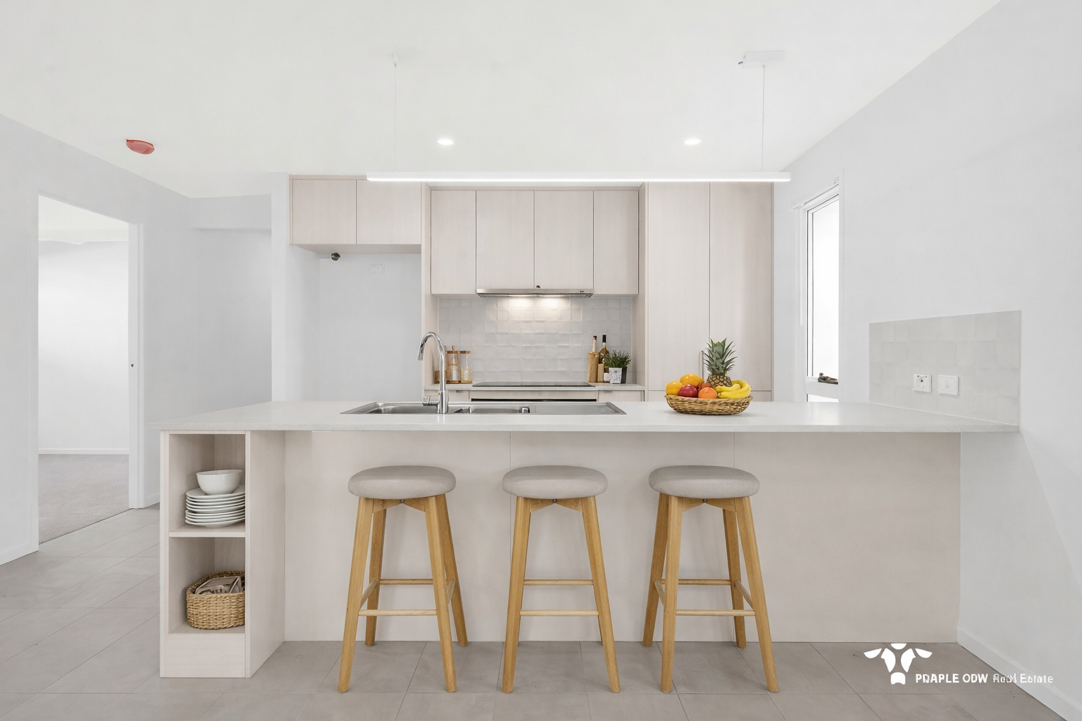 Rental: White Rock, QLD, 4306 photo-6