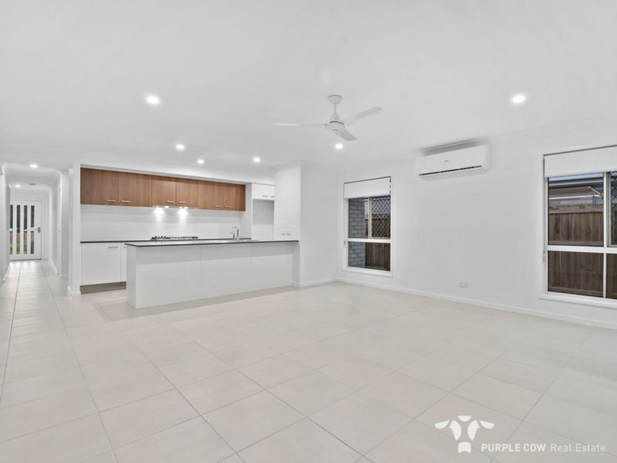 Rental: Greenbank, QLD, 4124 photo-2