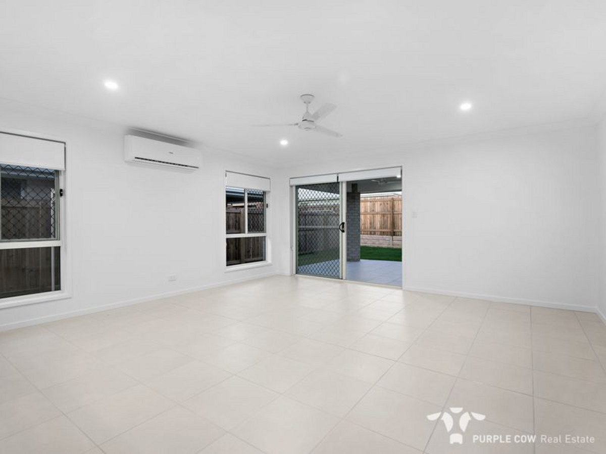 Rental: Greenbank, QLD, 4124 photo-3
