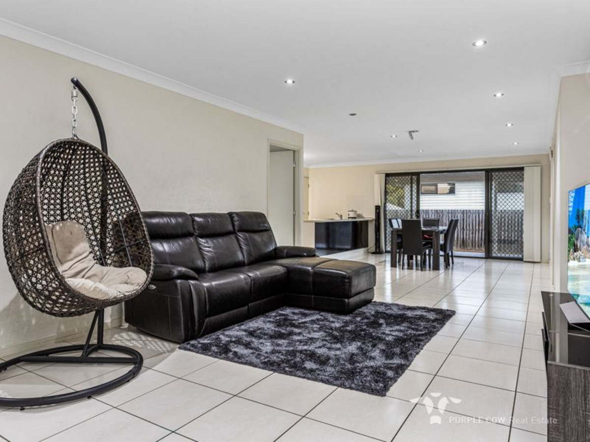 Rental: Springfield Lakes, QLD, 4300 photo-3