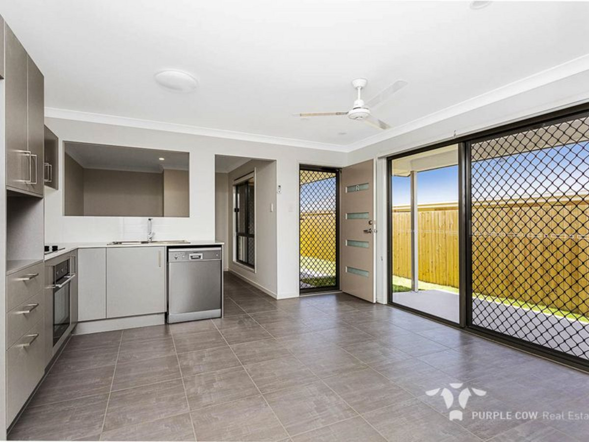 Rental: Collingwood Park, QLD, 4301 photo-3