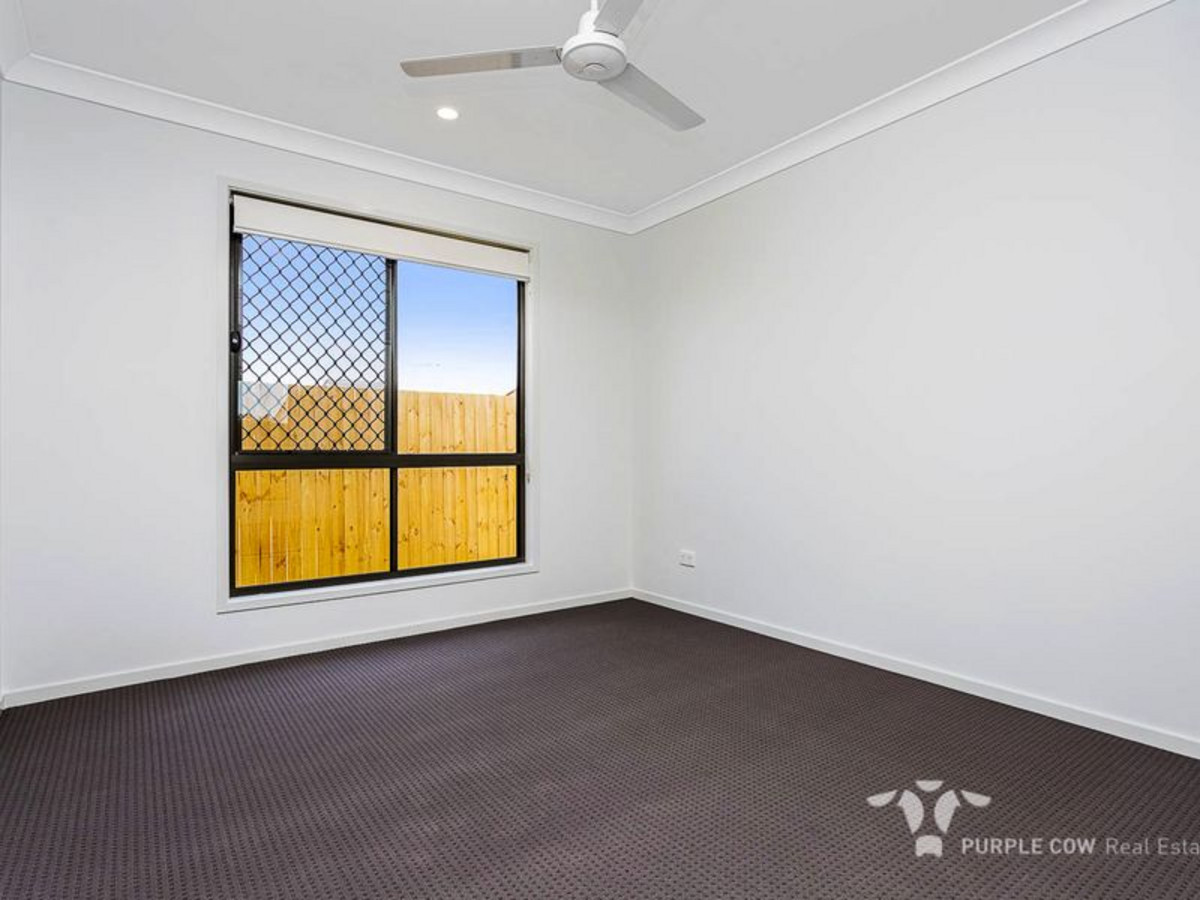 Rental: Collingwood Park, QLD, 4301 photo-5