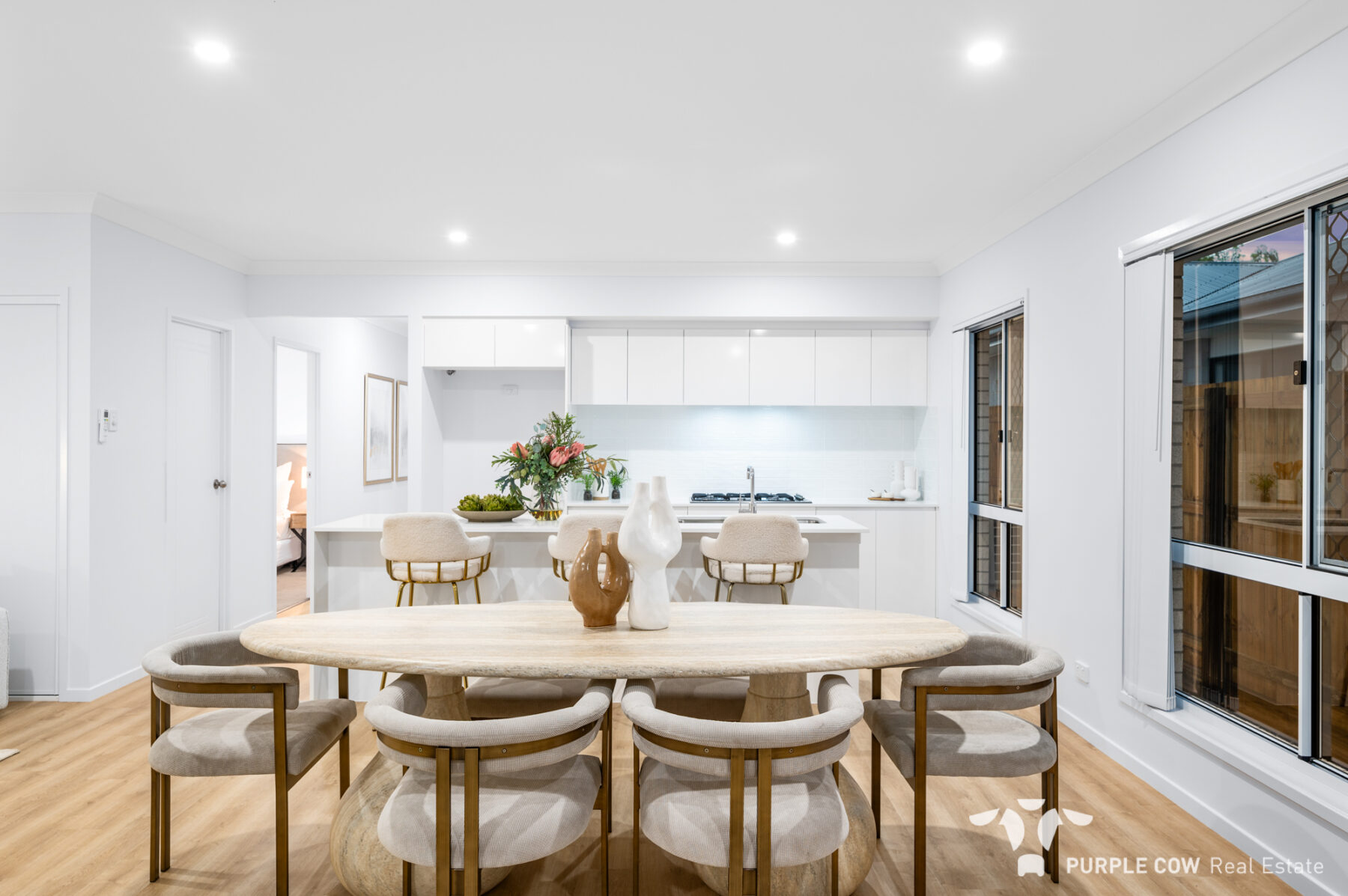 Property: 27 Juniper Drive, Greenbank, QLD, 4124 photo-4
