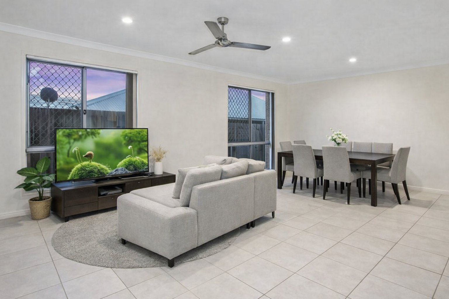 Rental: Deebing Heights, QLD, 4306 photo-3