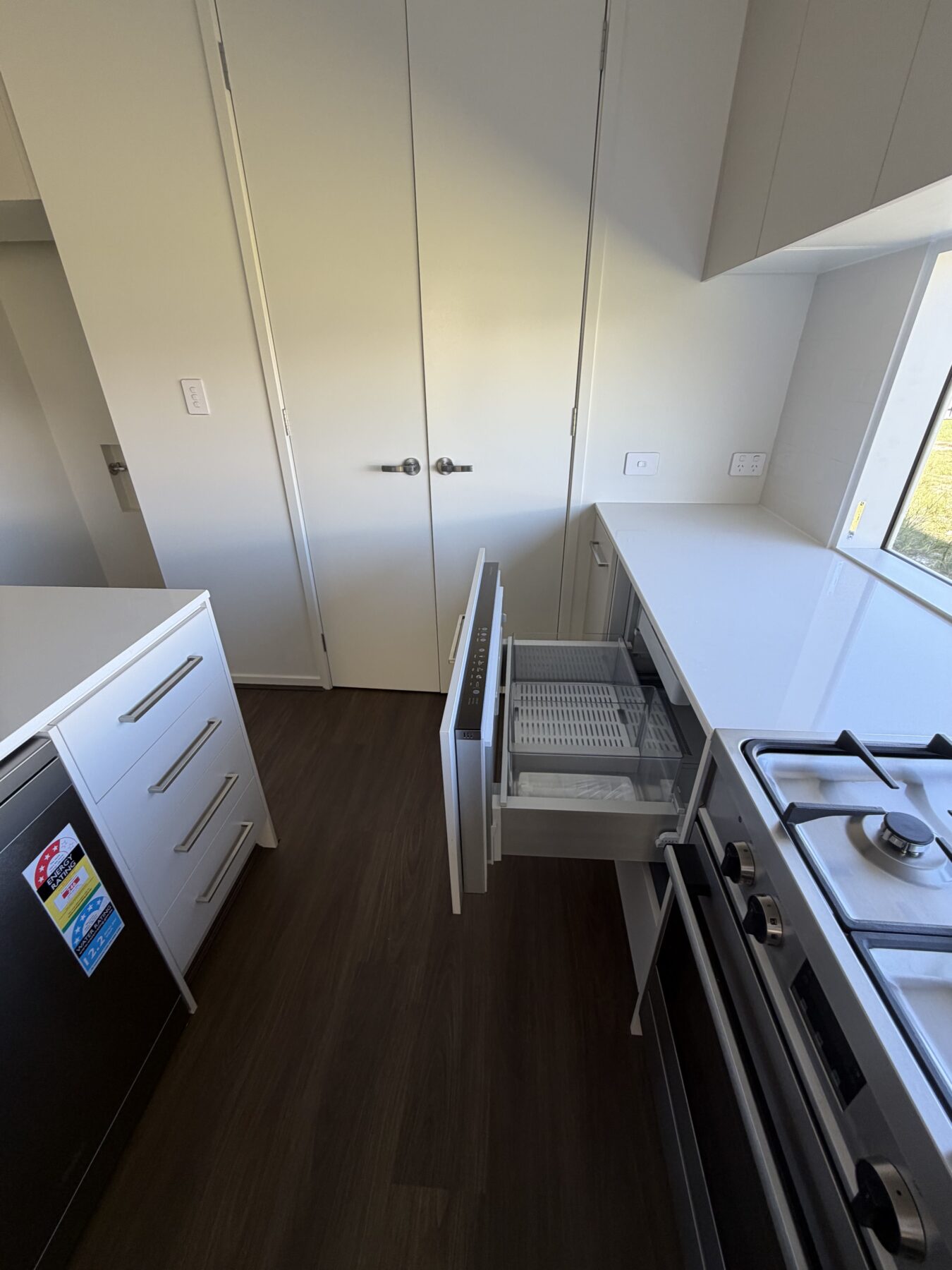 Rental: Deebing Heights, QLD, 4306 photo-10