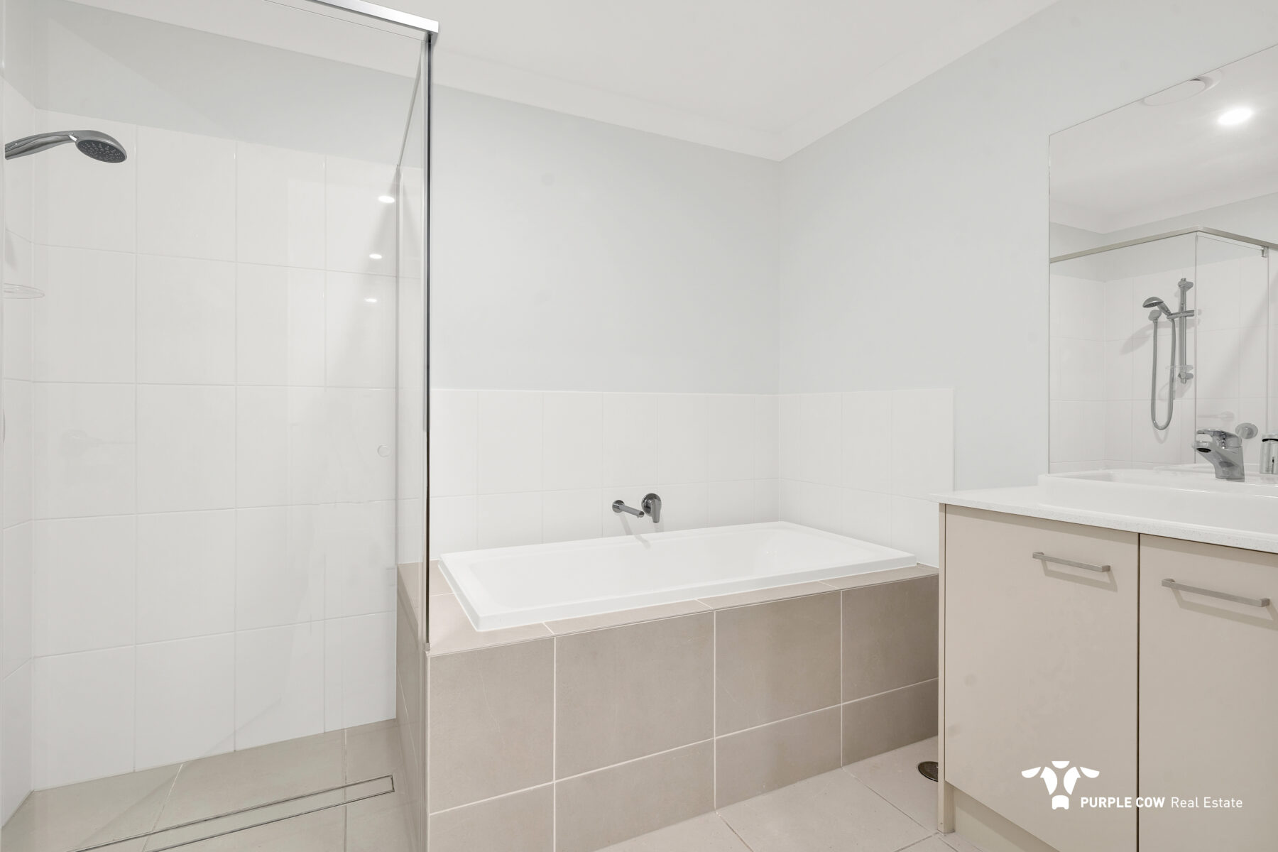 Rental: Logan Reserve, QLD, 4133 photo-2