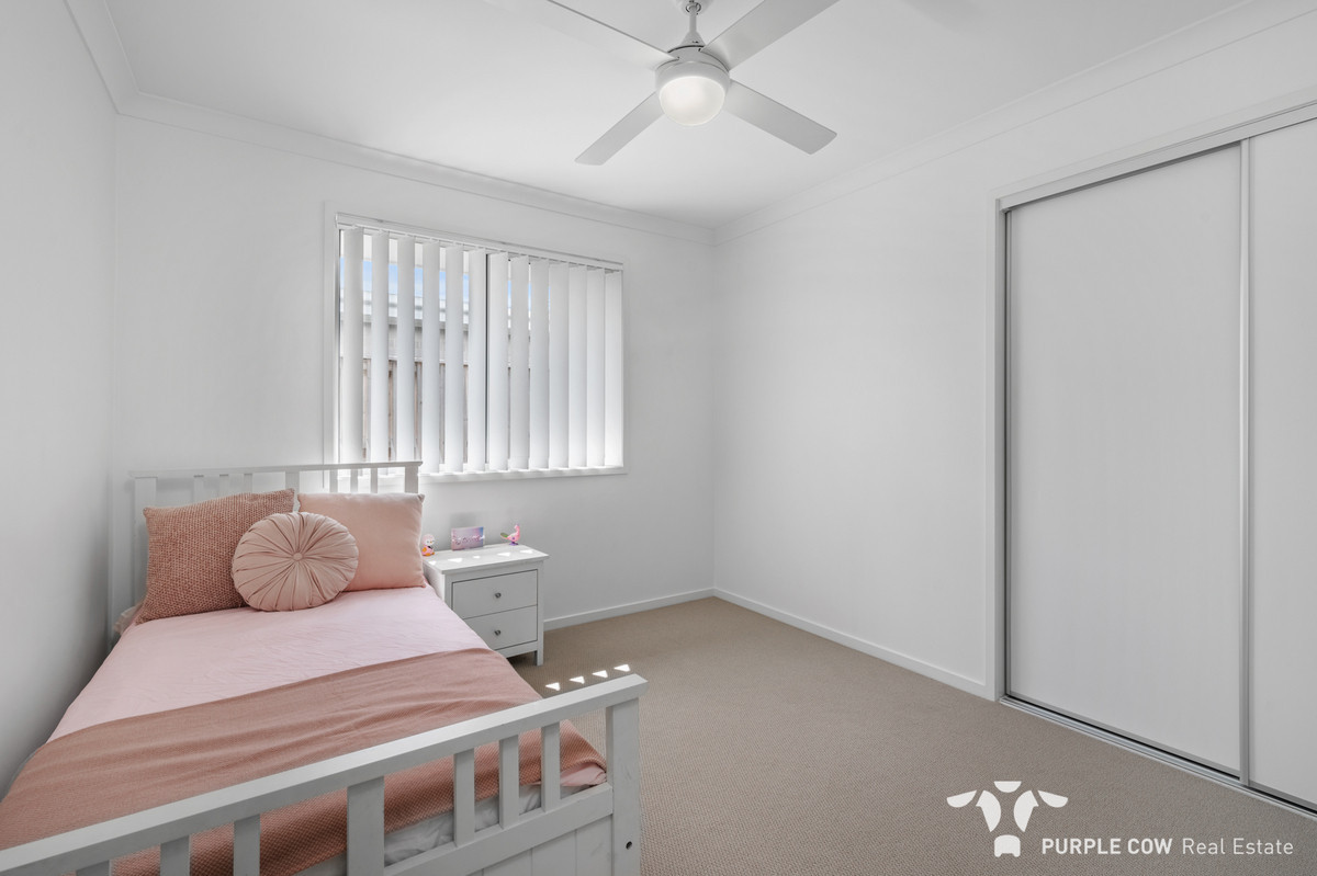 Rental: Greenbank, QLD, 4124 photo-10