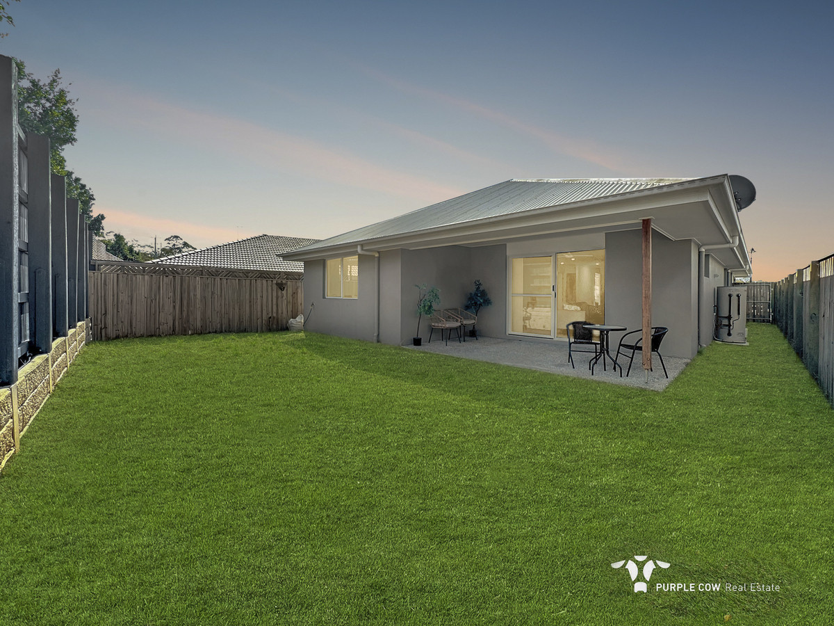 Rental: Greenbank, QLD, 4124 photo-12