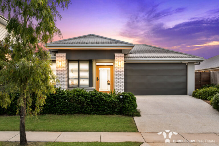21 Foley Way, White Rock