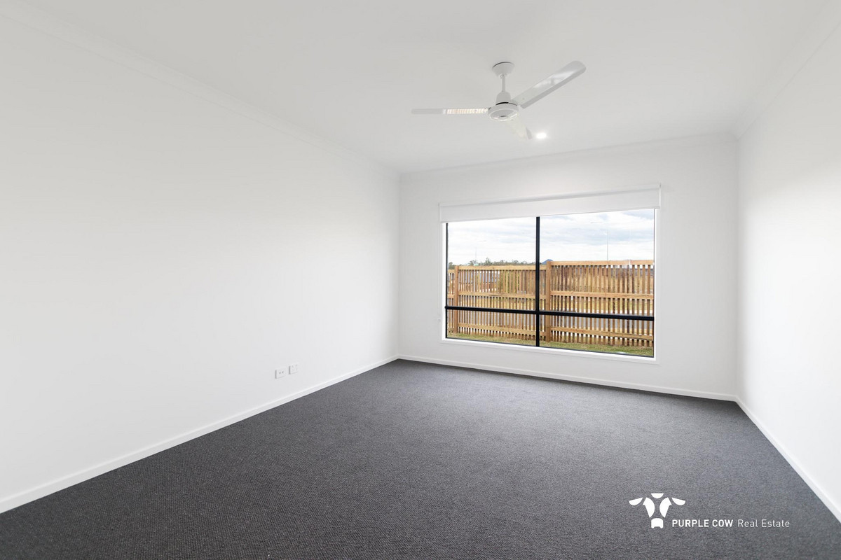 Rental: Ripley, QLD, 4306 photo-5