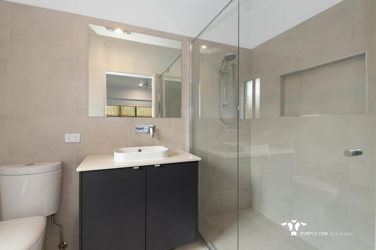 Rental: Ripley, QLD, 4306 photo-6