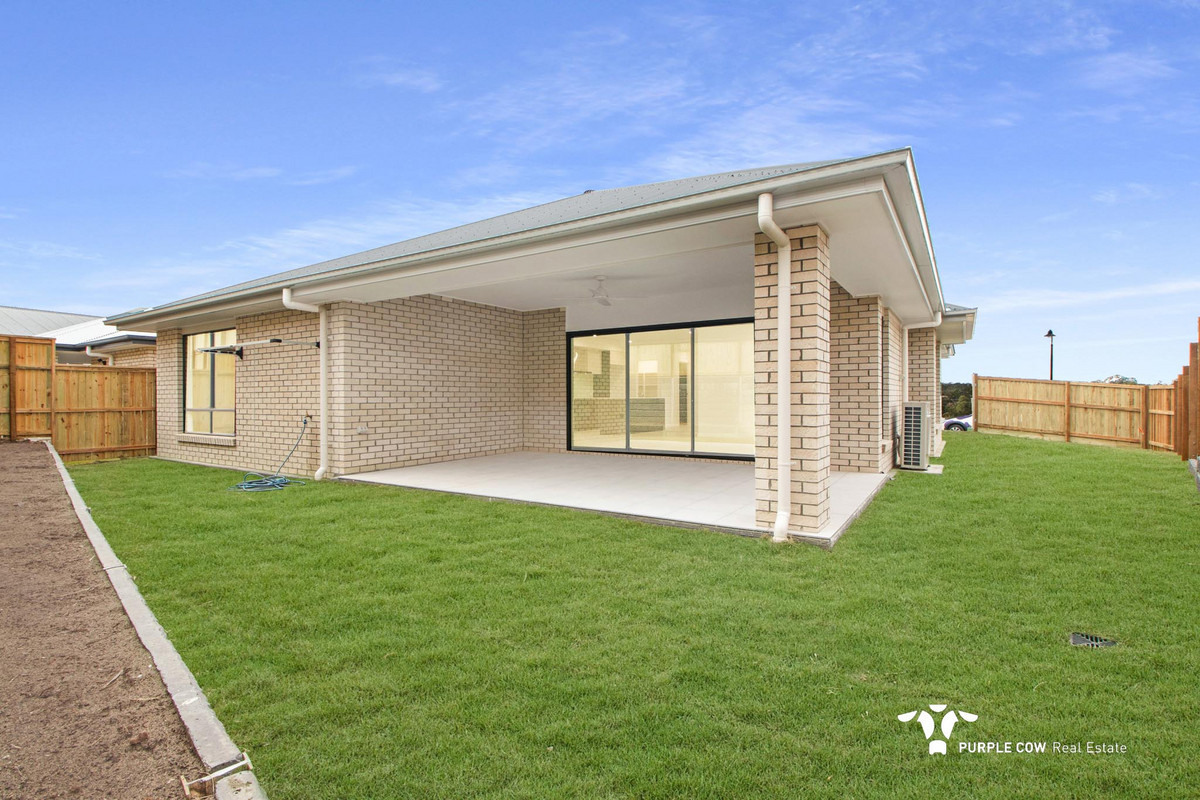 Rental: Ripley, QLD, 4306 photo-8