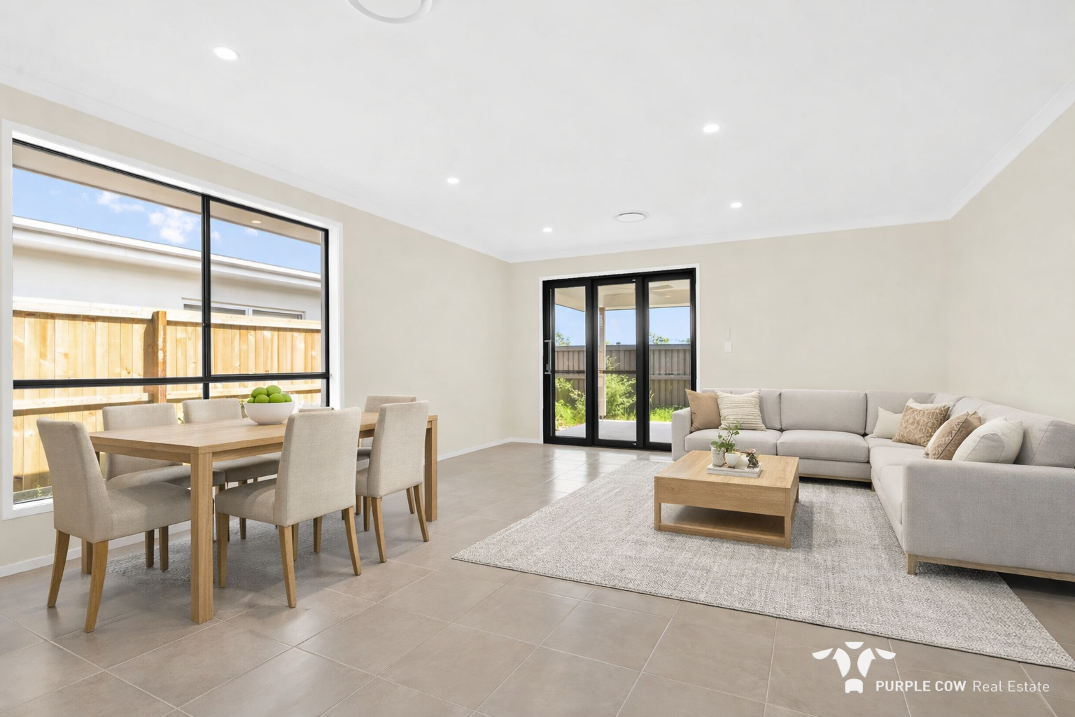 Rental: White Rock, QLD, 4306 photo-5