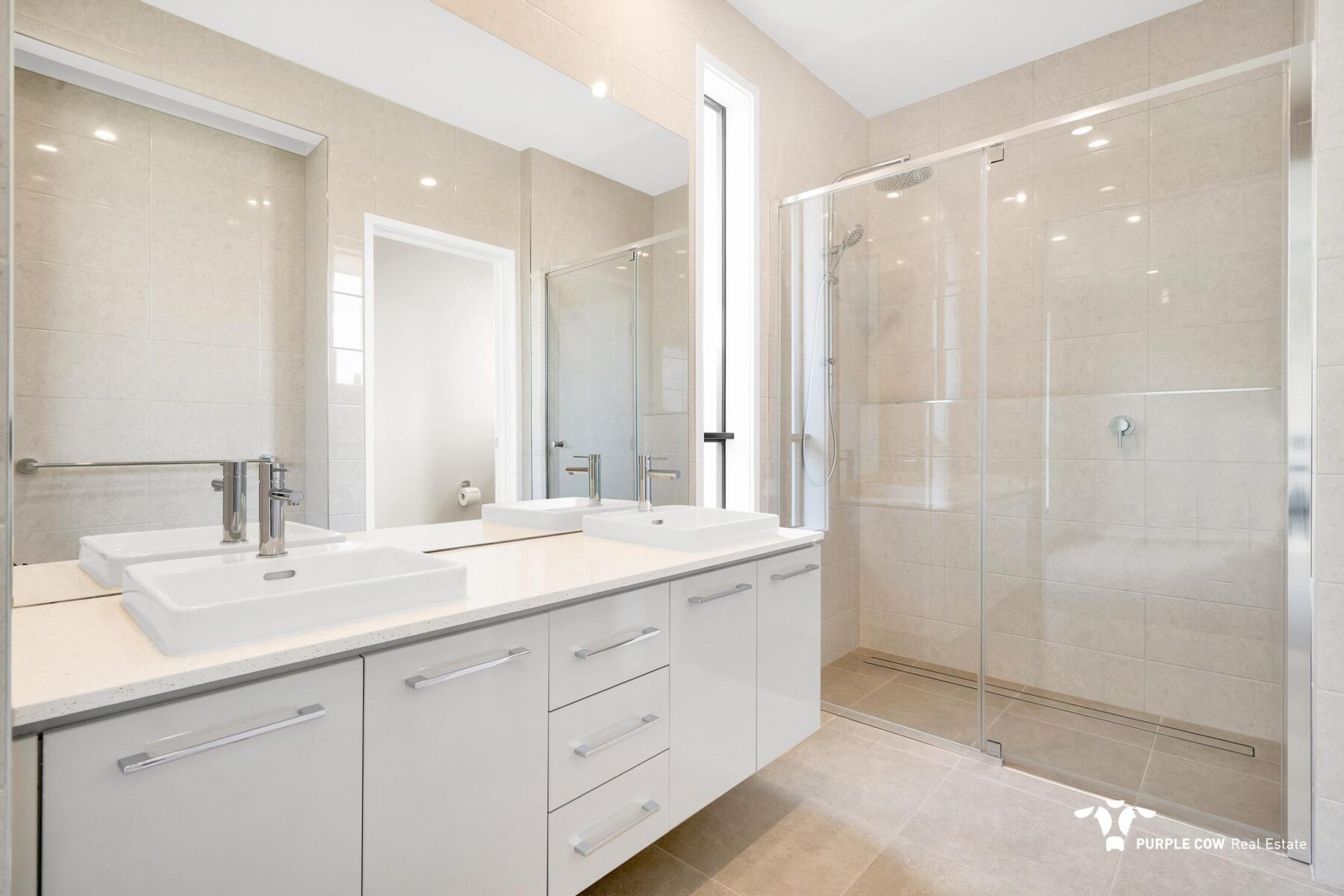 Rental: White Rock, QLD, 4306 photo-8