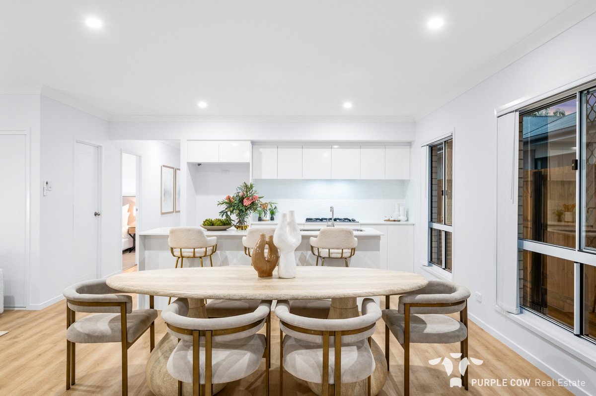 Rental: Greenbank, QLD, 4124 photo-4