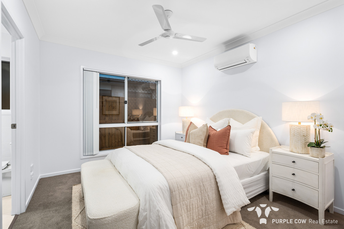 Rental: Greenbank, QLD, 4124 photo-14