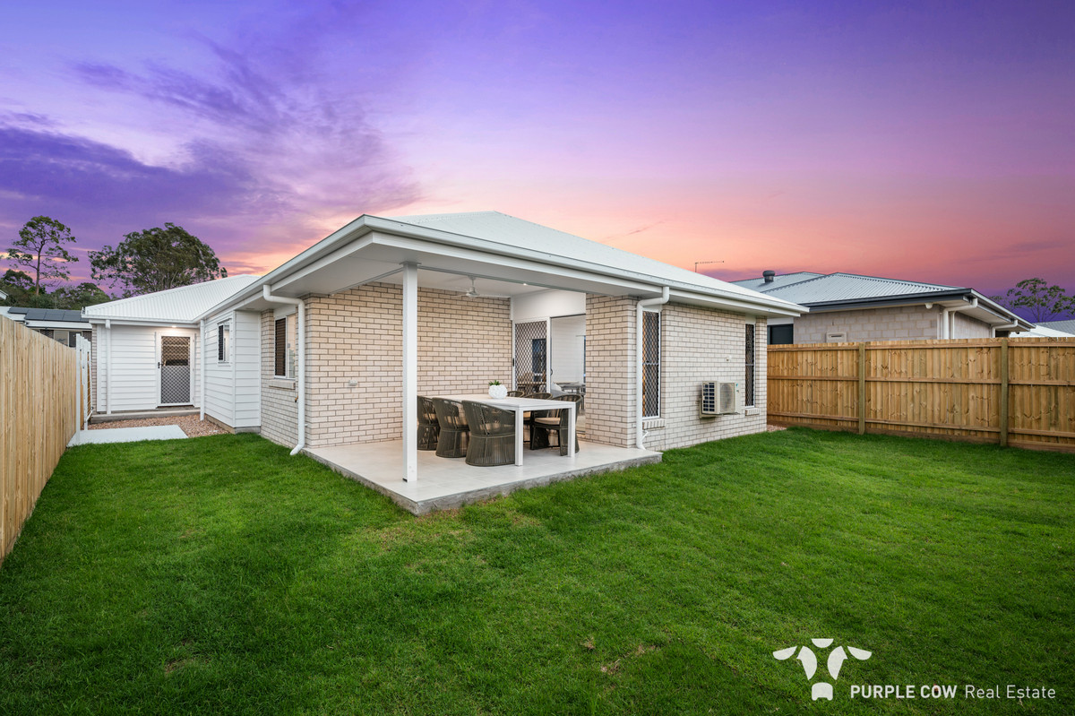Rental: Greenbank, QLD, 4124 photo-22