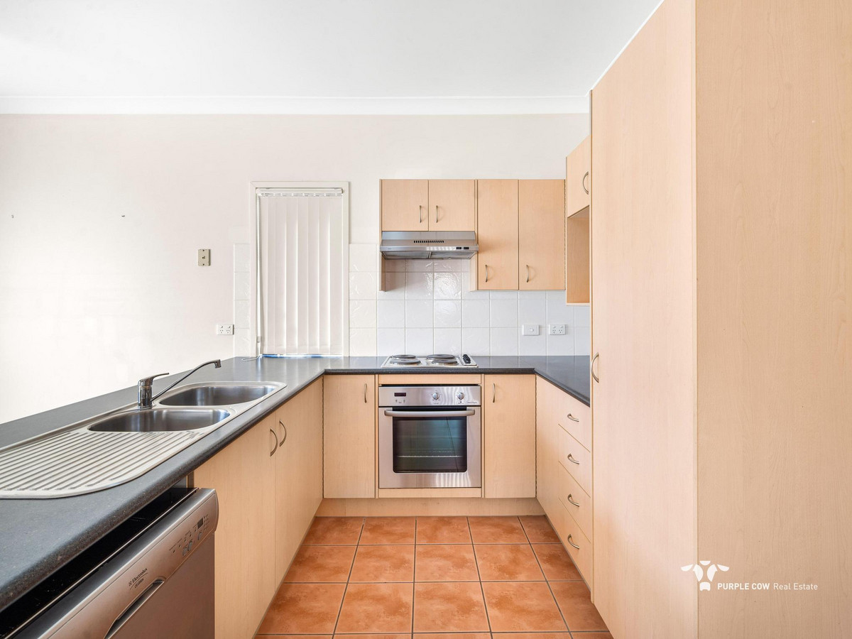 Rental: Springfield Lakes, QLD, 4300 photo-2