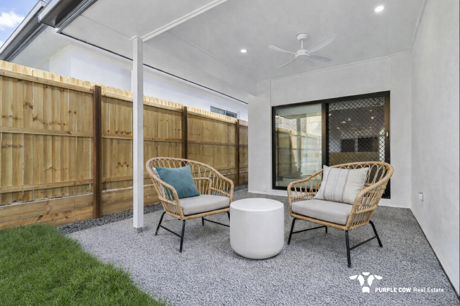 Rental: White Rock, QLD, 4306 photo-8