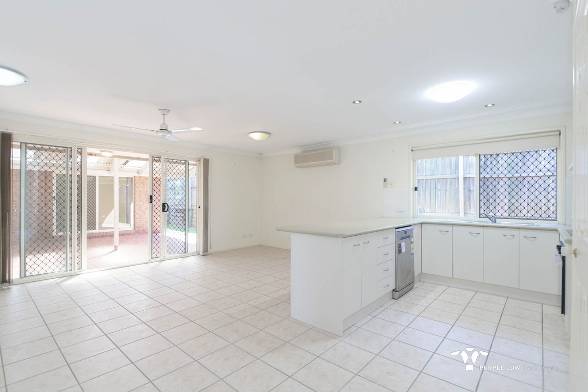 Rental: Oxley, QLD, 4075 photo-2