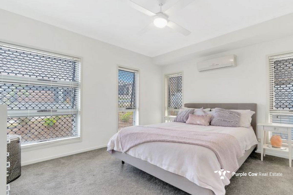 Rental: Spring Mountain, QLD, 4300 photo-6