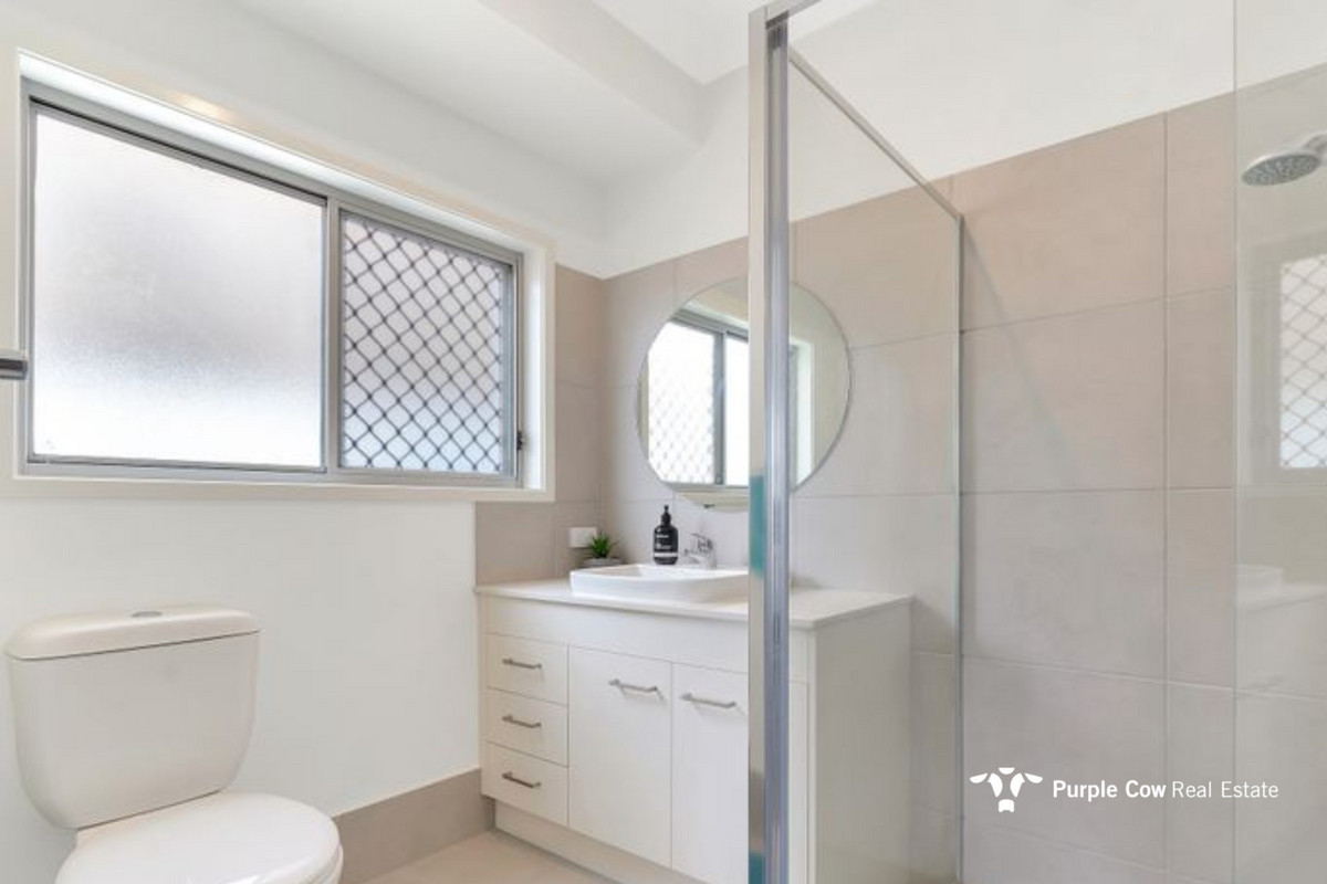 Rental: Spring Mountain, QLD, 4300 photo-7