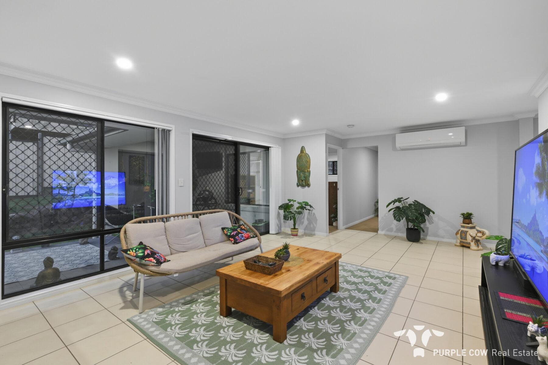 Property: 36 Lakeview Place, Springfield Lakes, QLD, 4300 photo-5