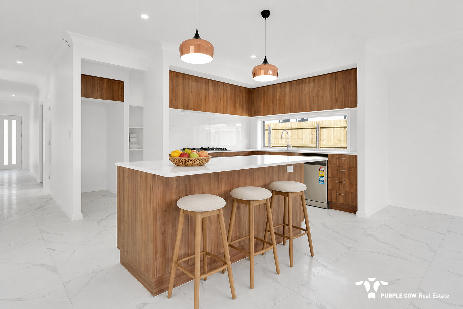 Rental: White Rock, QLD, 4306 photo-2