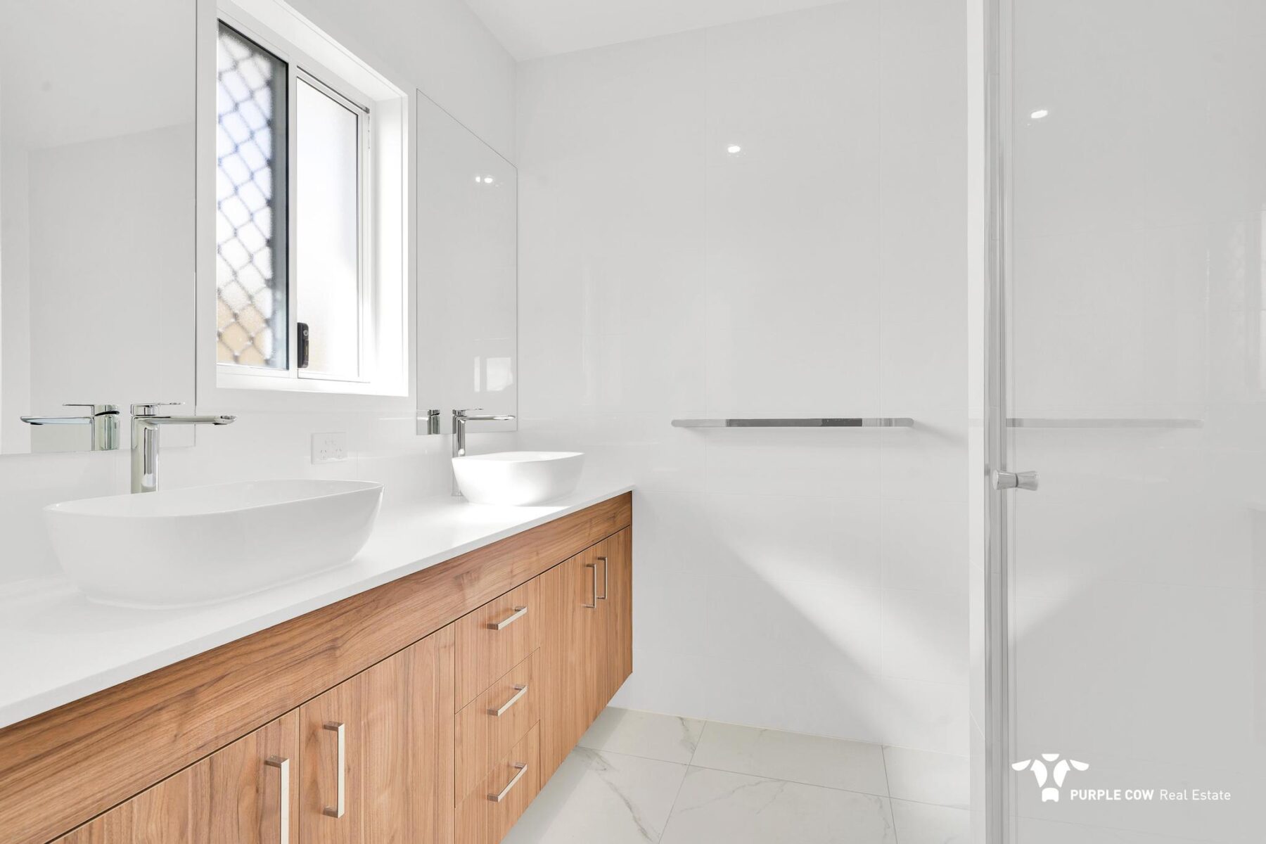 Rental: White Rock, QLD, 4306 photo-7