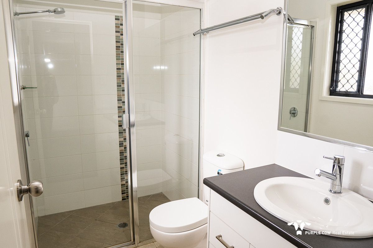 Rental: Yarrabilba, QLD, 4207 photo-4