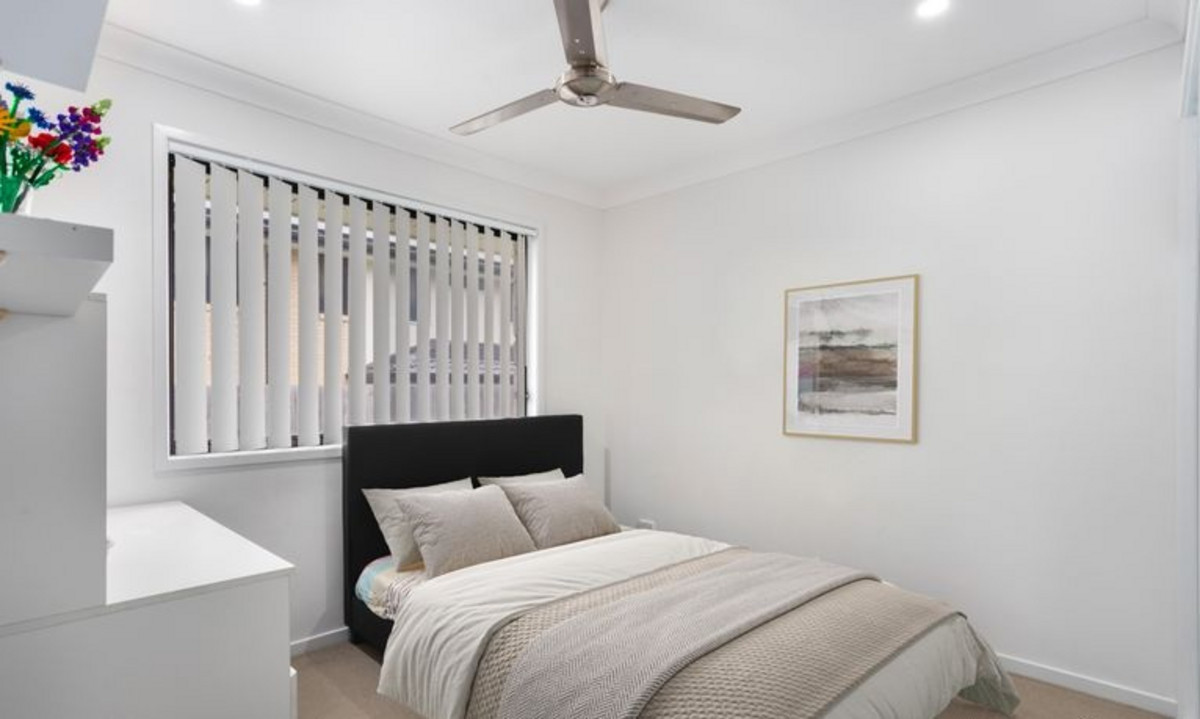 Rental: Collingwood Park, QLD, 4301 photo-5