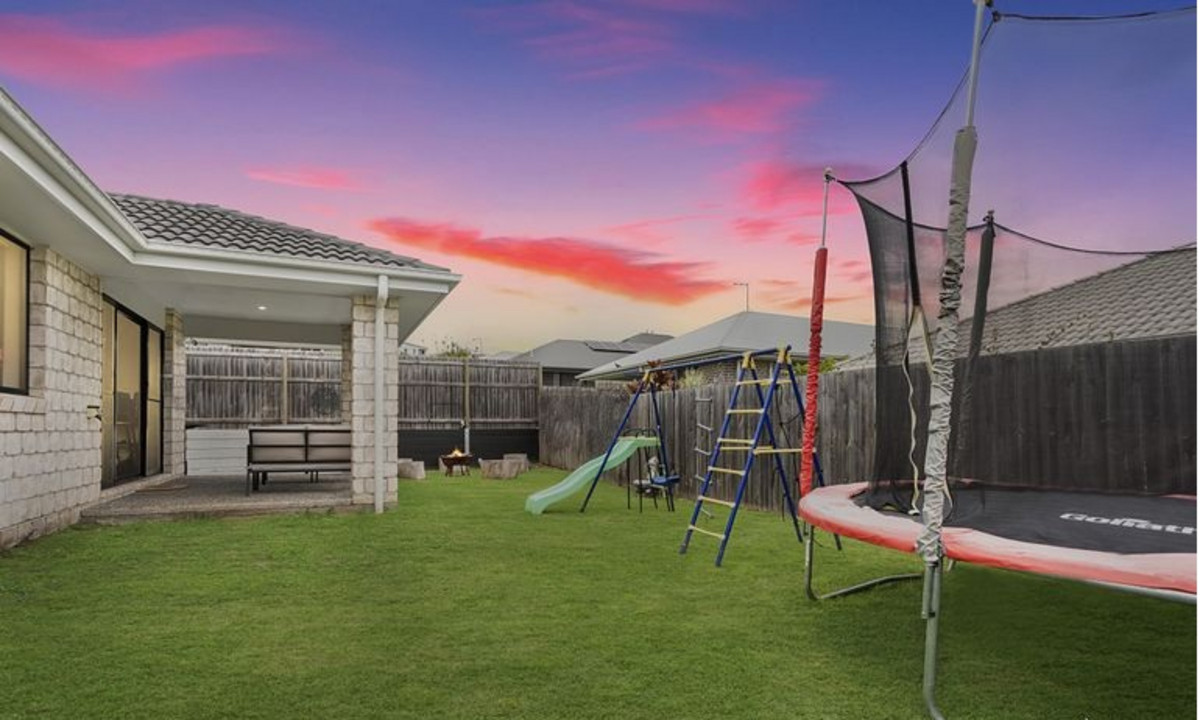 Rental: Collingwood Park, QLD, 4301 photo-15
