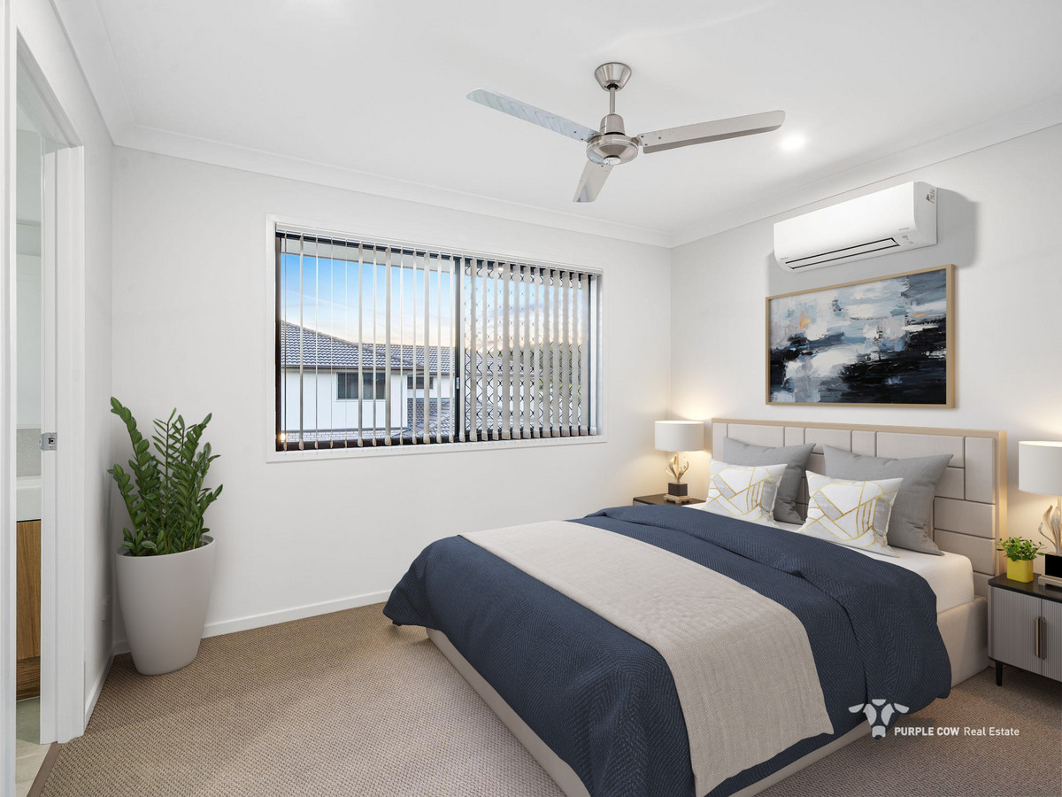 Rental: 86 Russell Luhrs Way, Spring Mountain, QLD, 4300 photo-9