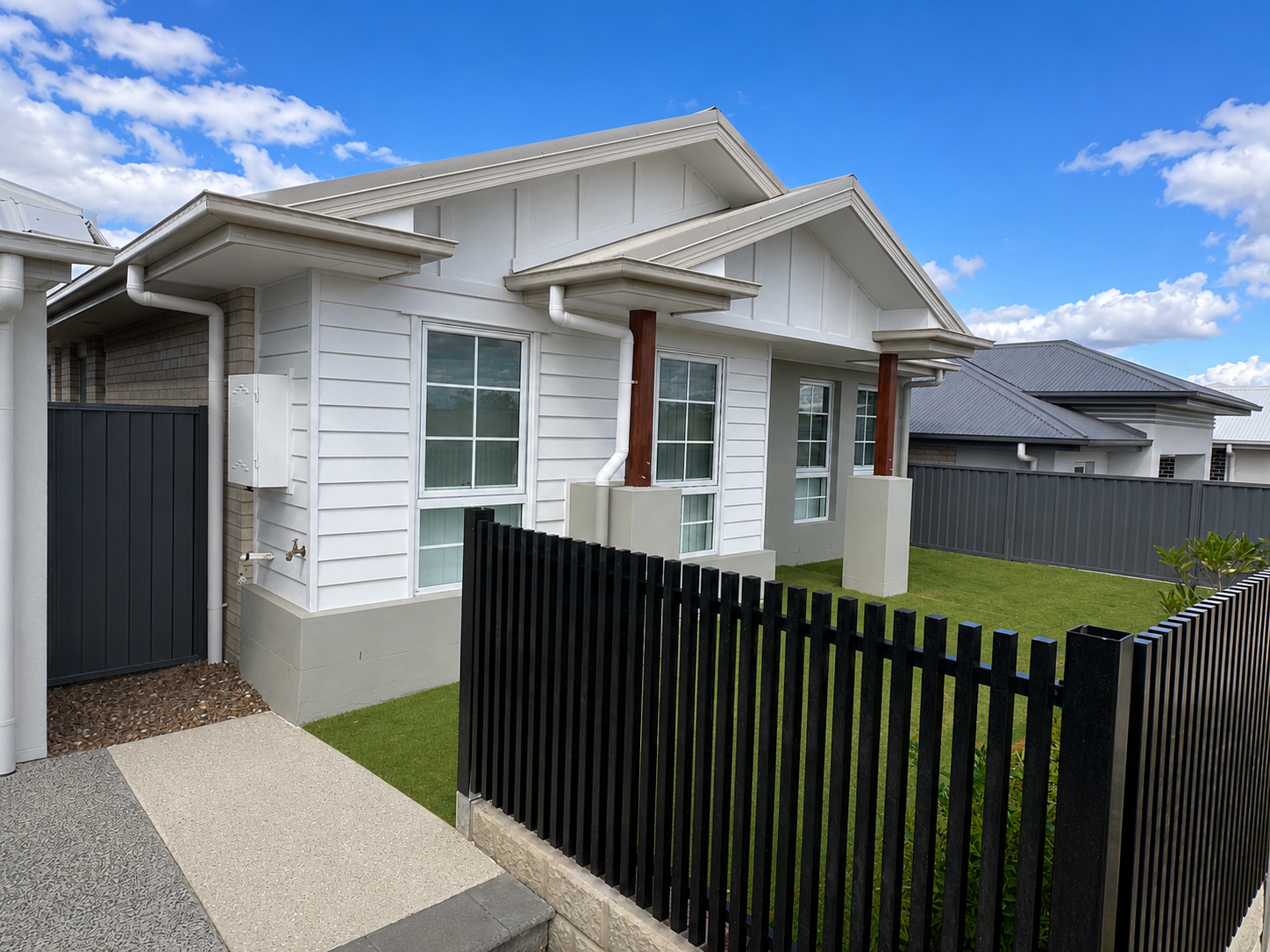 Rental: 10 Little Lane, Ripley, QLD, 4306 photo-1