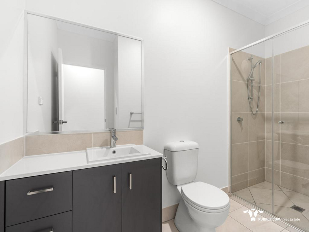 Rental: 2/52 Ede Road, Redbank Plains, QLD, 4301 photo-3
