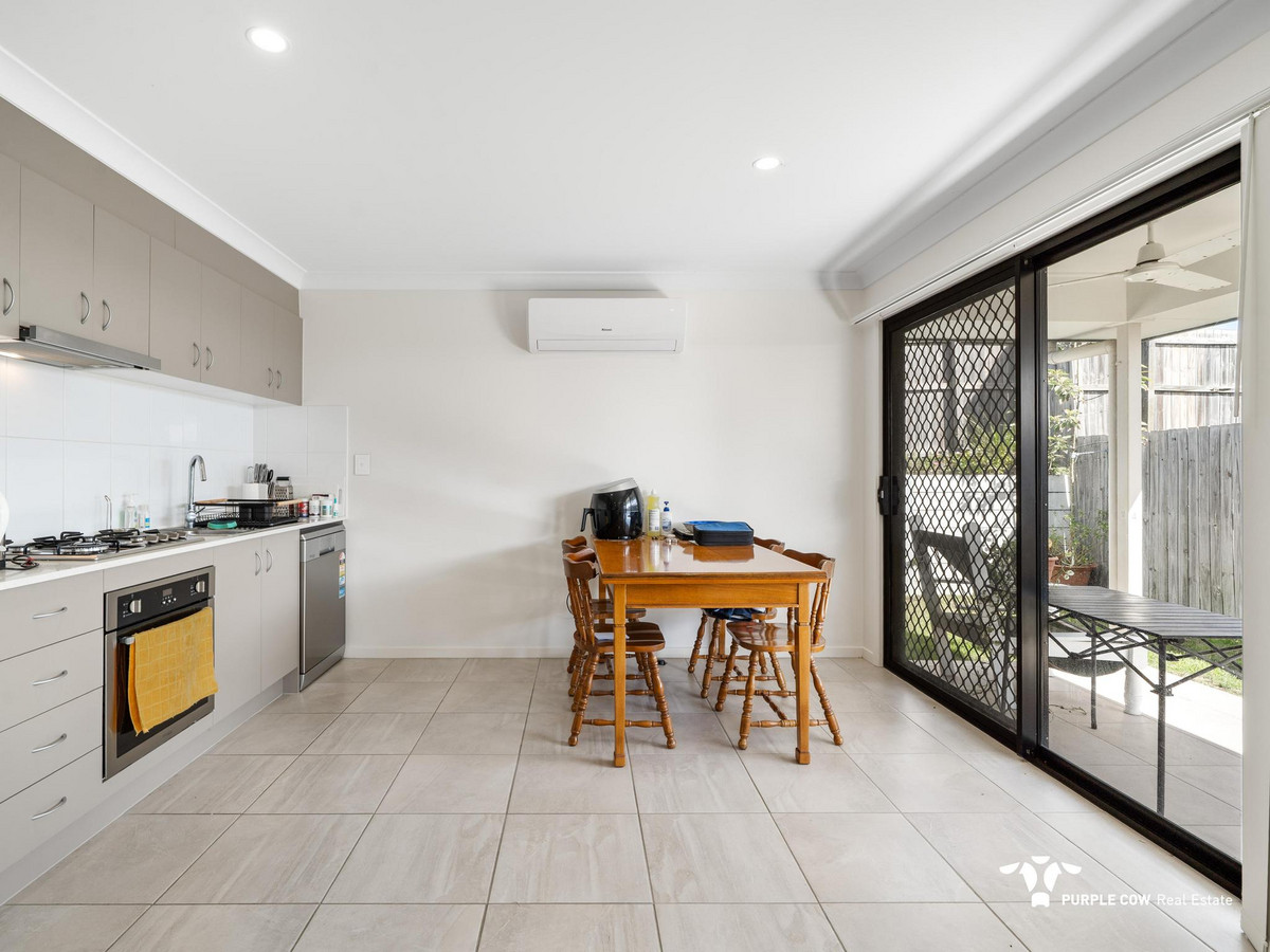 Rental: Unit 2/14 Elijah Crescent, Redbank, QLD, 4301 photo-2