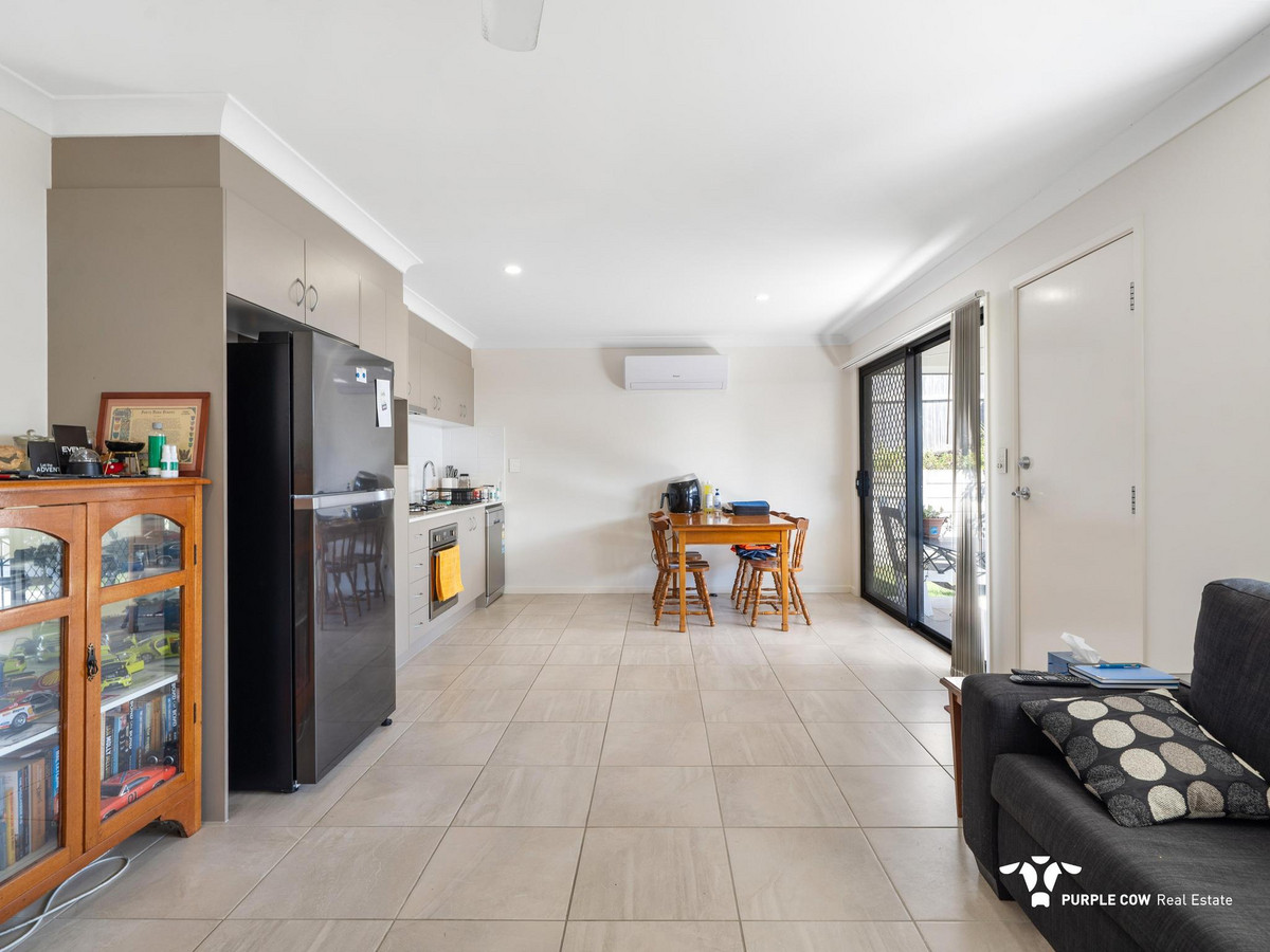 Rental: Unit 2/14 Elijah Crescent, Redbank, QLD, 4301 photo-7