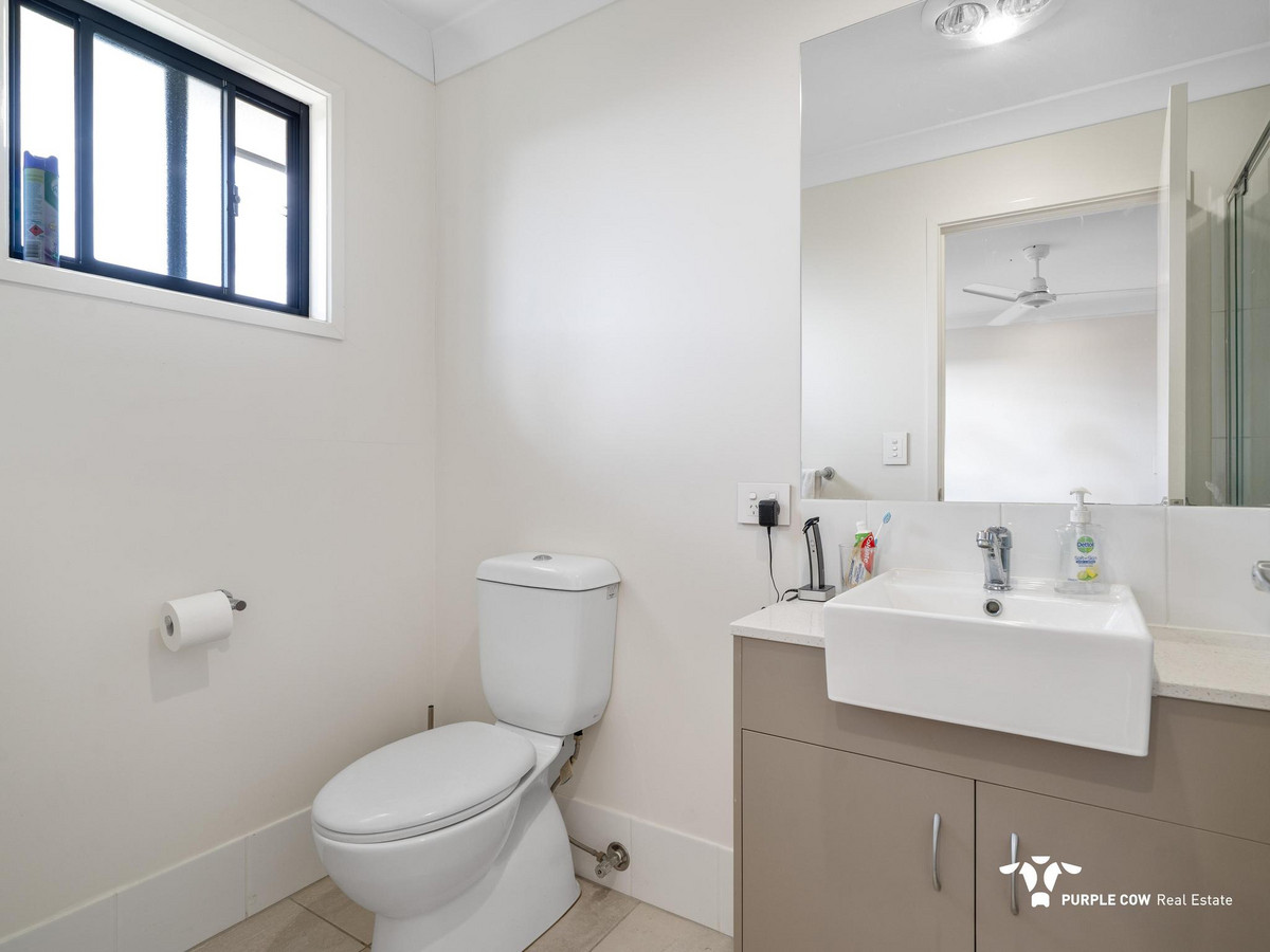 Rental: Unit 2/14 Elijah Crescent, Redbank, QLD, 4301 photo-10