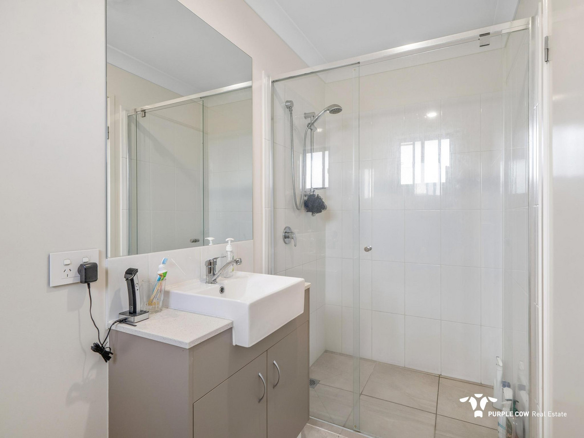 Rental: Unit 2/14 Elijah Crescent, Redbank, QLD, 4301 photo-9
