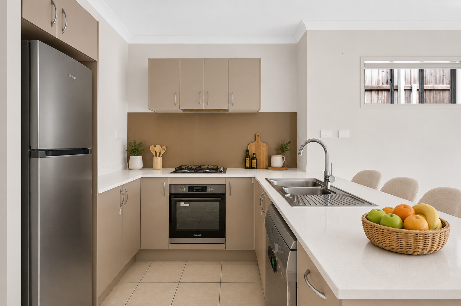Rental: 14 Fraser Street, Springfield Lakes, QLD, 4300 photo-2