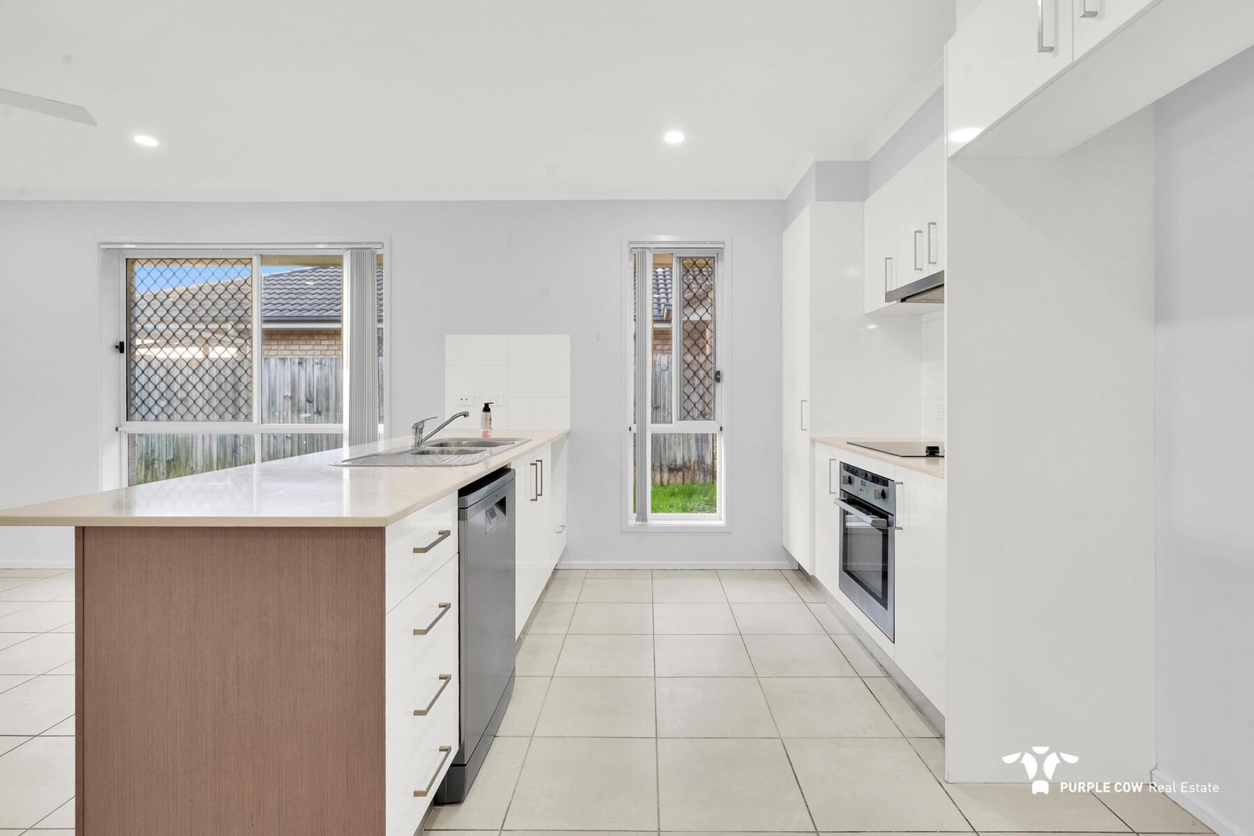 Rental: 213 Cedar Road, Redbank Plains, QLD, 4301 photo-1