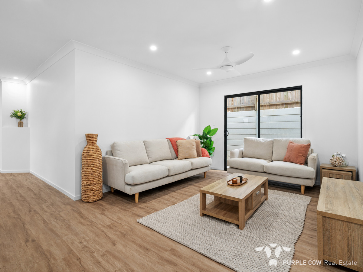 Rental: Spring Mountain, QLD, 4300 photo-4