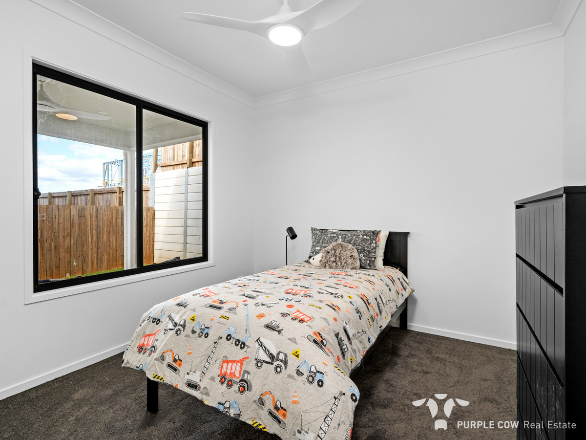 Rental: Spring Mountain, QLD, 4300 photo-12