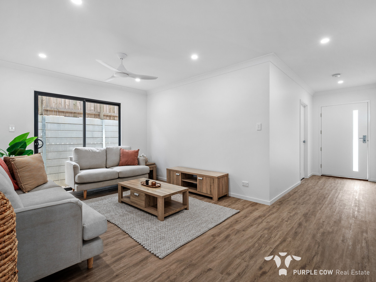 Rental: Spring Mountain, QLD, 4300 photo-13