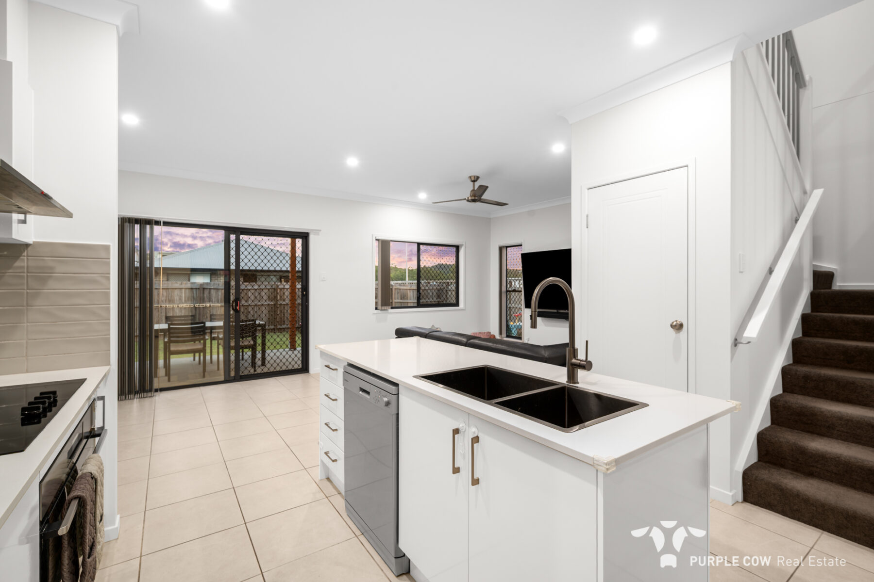 Property: 22 Alberg Street, Spring Mountain, QLD, 4300 photo-4