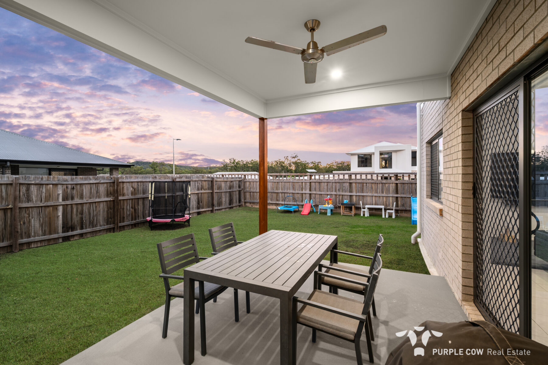 Property: 22 Alberg Street, Spring Mountain, QLD, 4300 photo-14